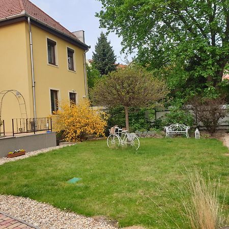 Diofa Vendeghaz Lägenhet Eger Exteriör bild
